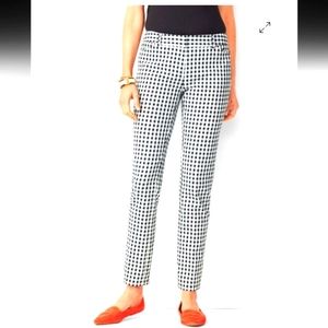 Terra & Sky, Ankle Straight Legs Pant Size: 4X, Black & White colors